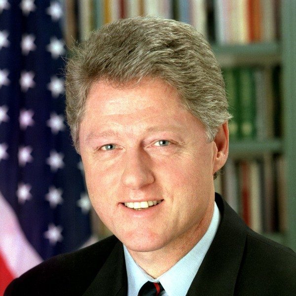 1024px-Bill_Clinton_(square)