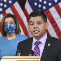 Hispanic Caucus Chair Abandons Pathway to Citizenship in Budget Negotiations