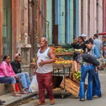 US Remittances to Cuba Continue, Bypassing Restrictions