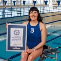 Chilean ‘Ice Mermaid’ Breaks Swimming World Record