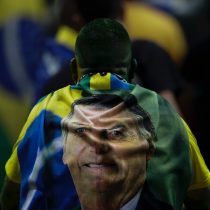 Brazil Towel Sales Emerge to Mock Mistrust of Polls
