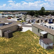 ‘Boricuas’ in Florida at Epicenter of Housing Crisis